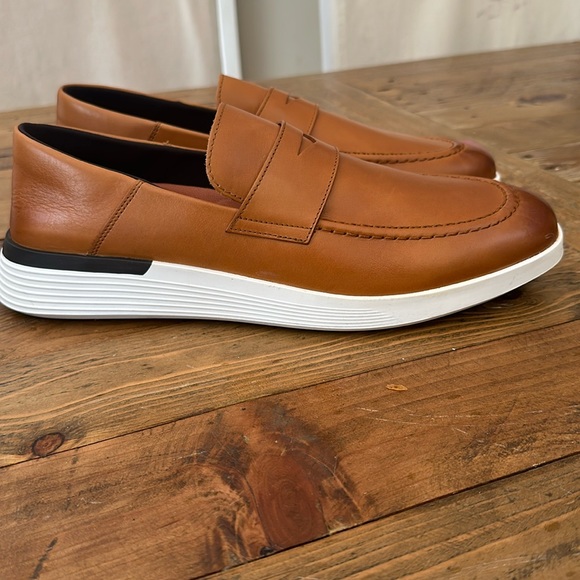 Men’s never worn loafers. Size 10.5 Wolf and Shepard